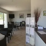 Ξενοδοχείο Padolo 3*